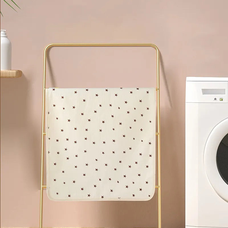 Bao Bei PH Jorge Medium Water Absorbent Diaper Changing Bedmat for Crib Bed Matress Protector